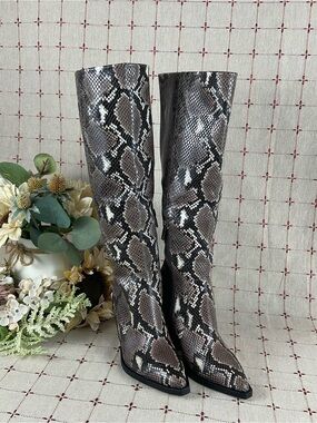 Vince Camuto Gravana Snakeskin Embossed Leather Knee High Heeled Boots 5